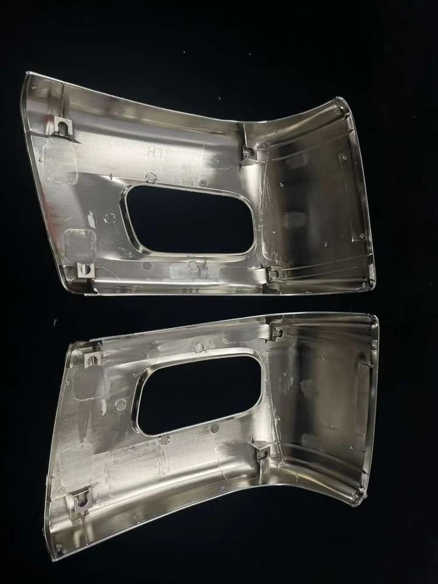 Chrome Plastic Fog Lamp for Mitsubishi Canter 2010