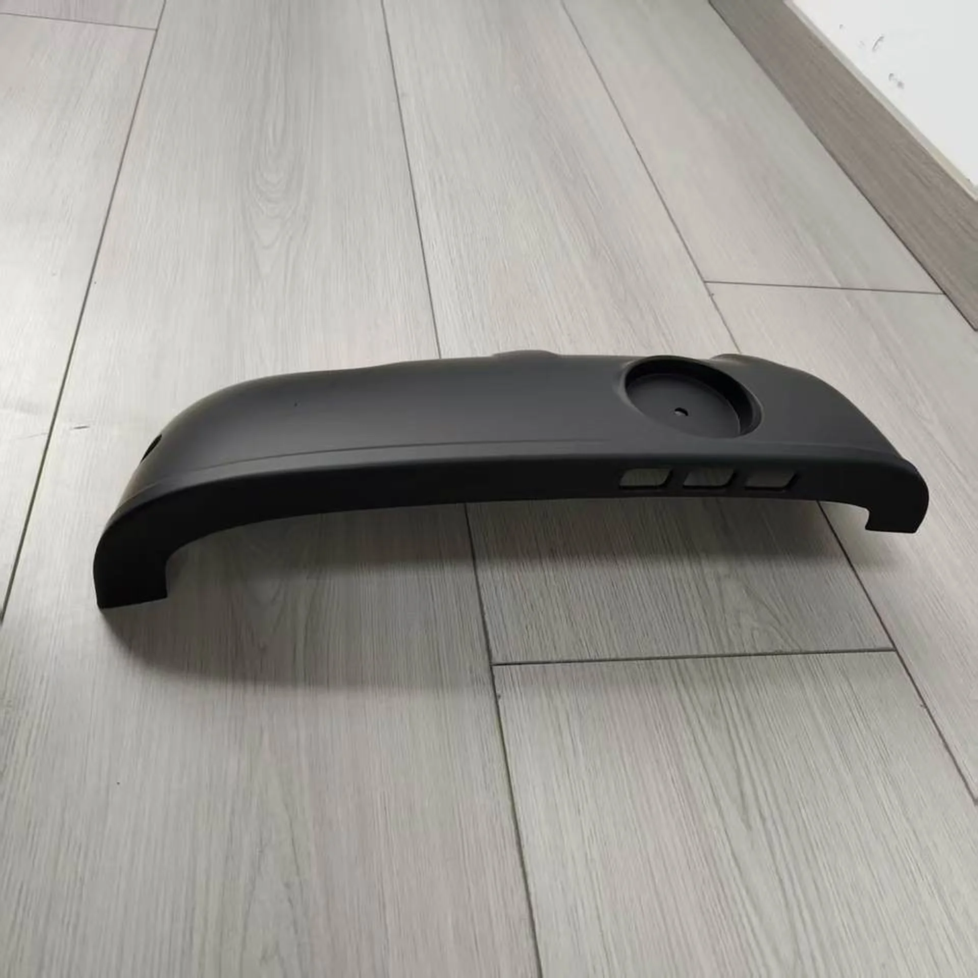 Black Plastic Bumper for Nissan PKB / CWM454