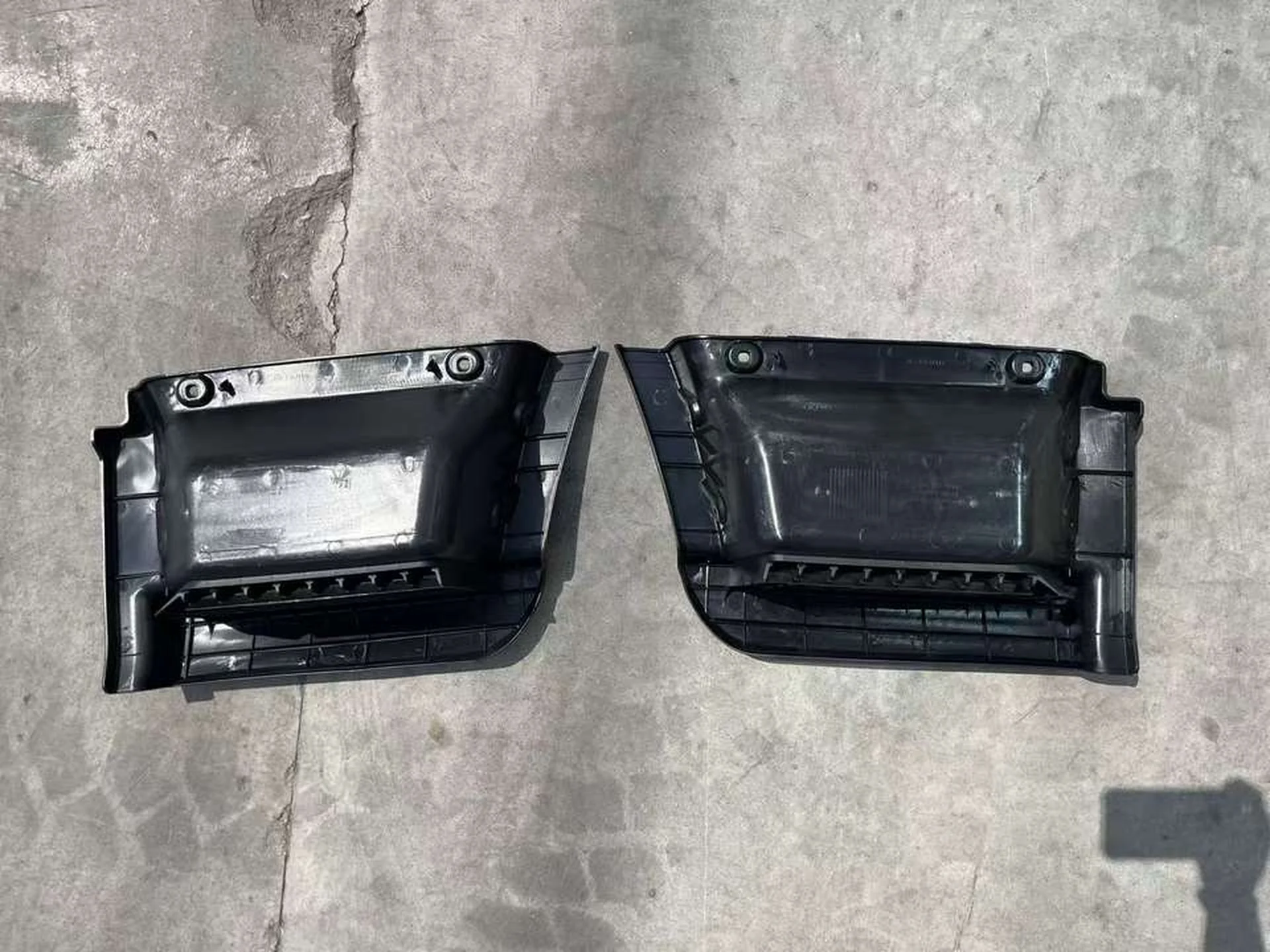Black Plastic Step Panel for Hyundai