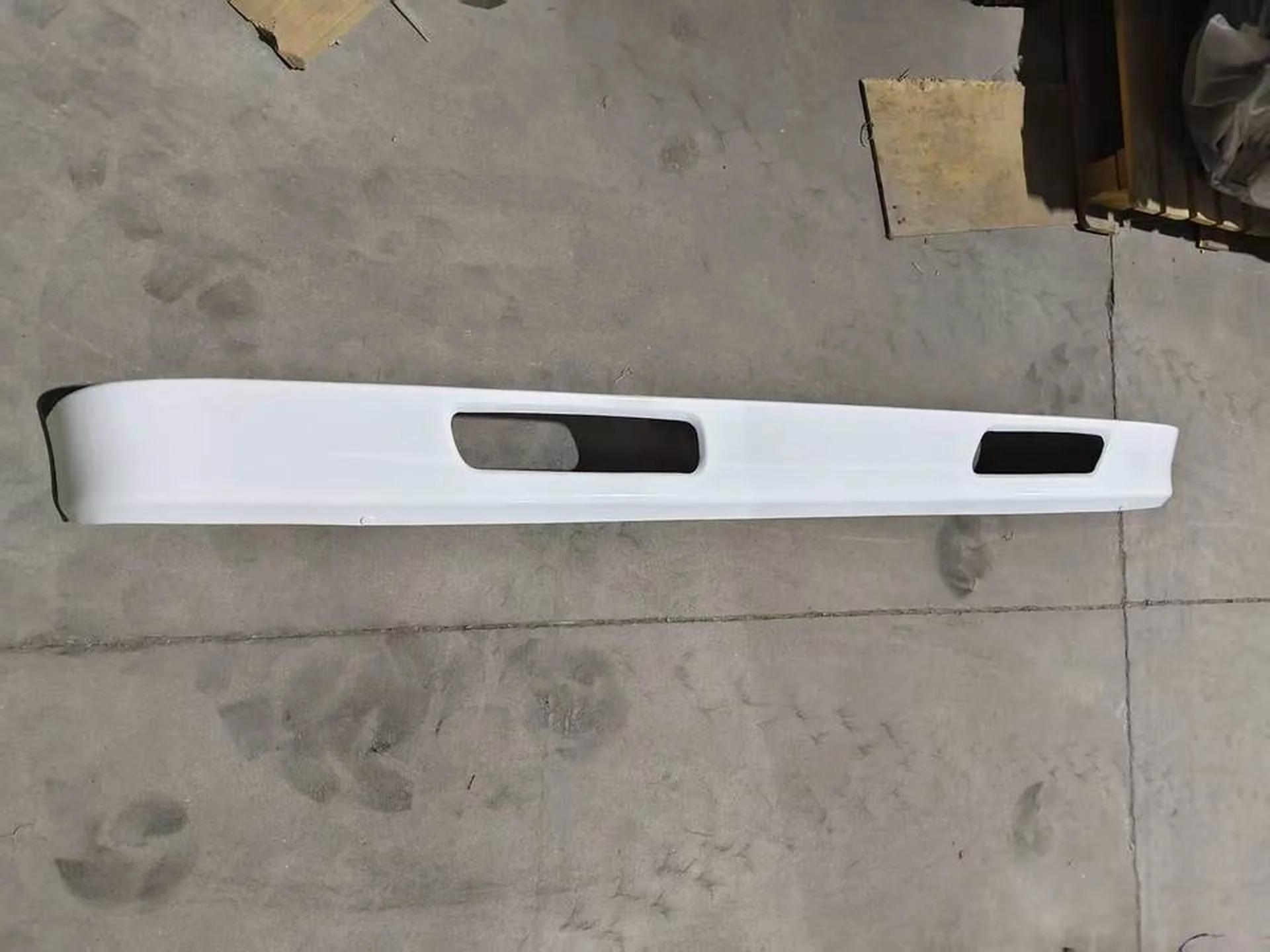 Chrome / White Plastic / Iron Bumper for Hino Mega 500
