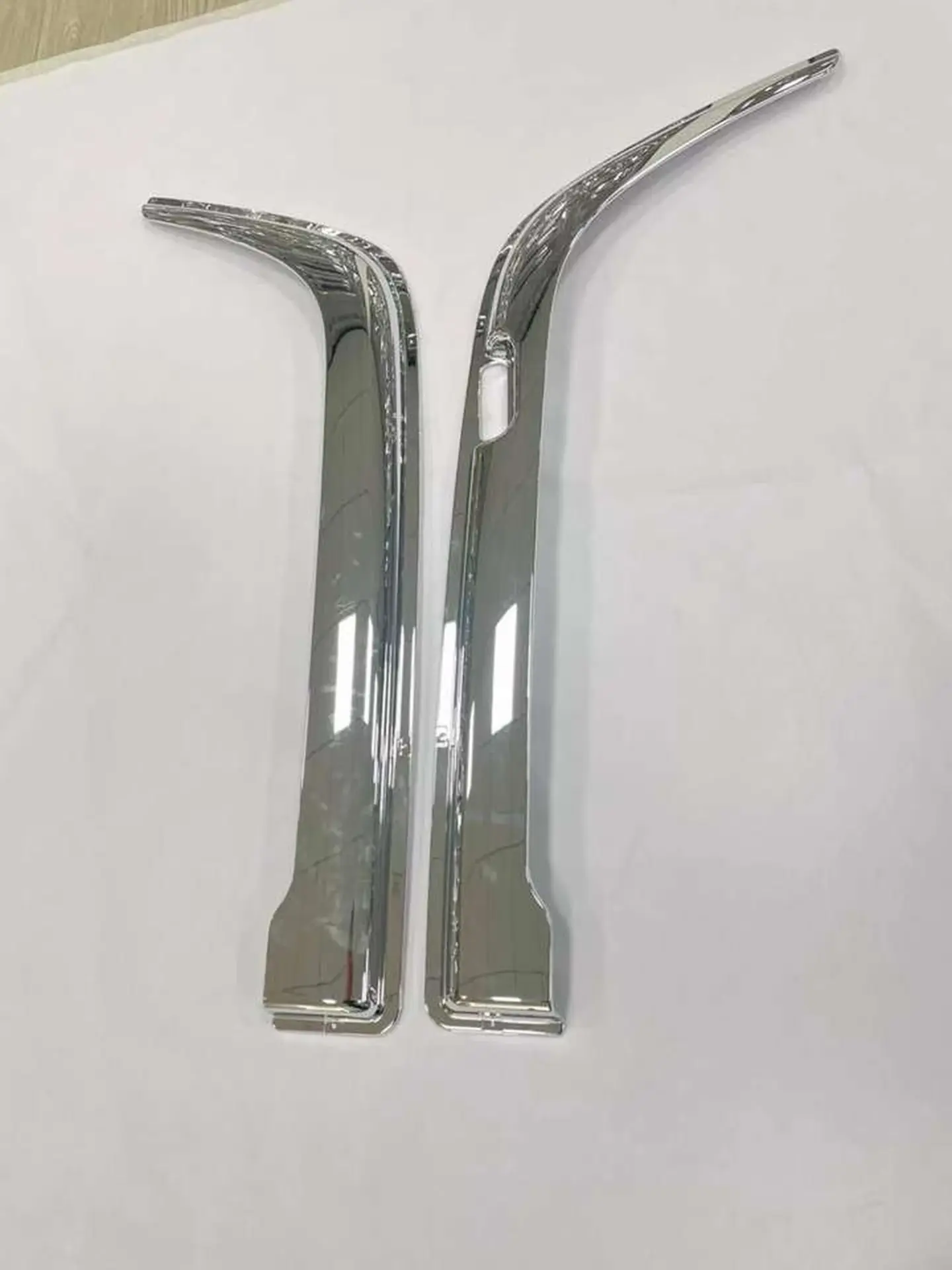 Chrome Plastic Rain Shield / Visor for Mitsubishi FM1524 / FM65F