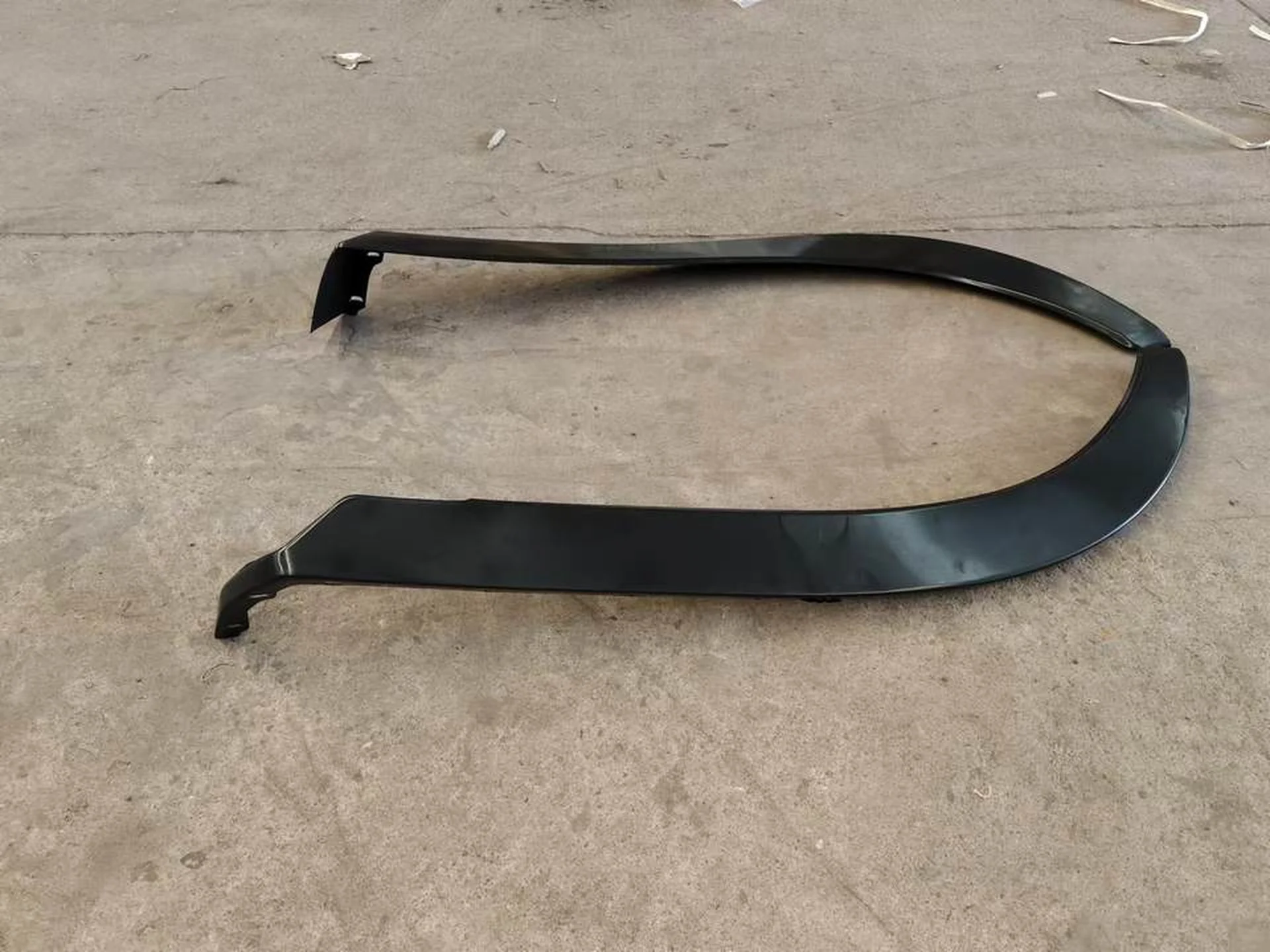 Black Plastic Fender / Mud Flap for Hino Victor