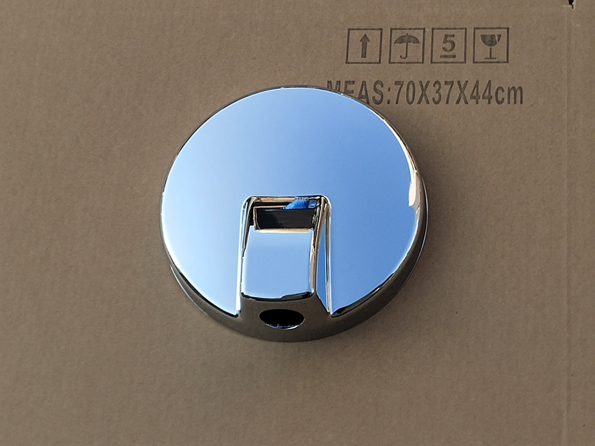 Chrome Plastic Mirror / Mirror Cover for Isuzu