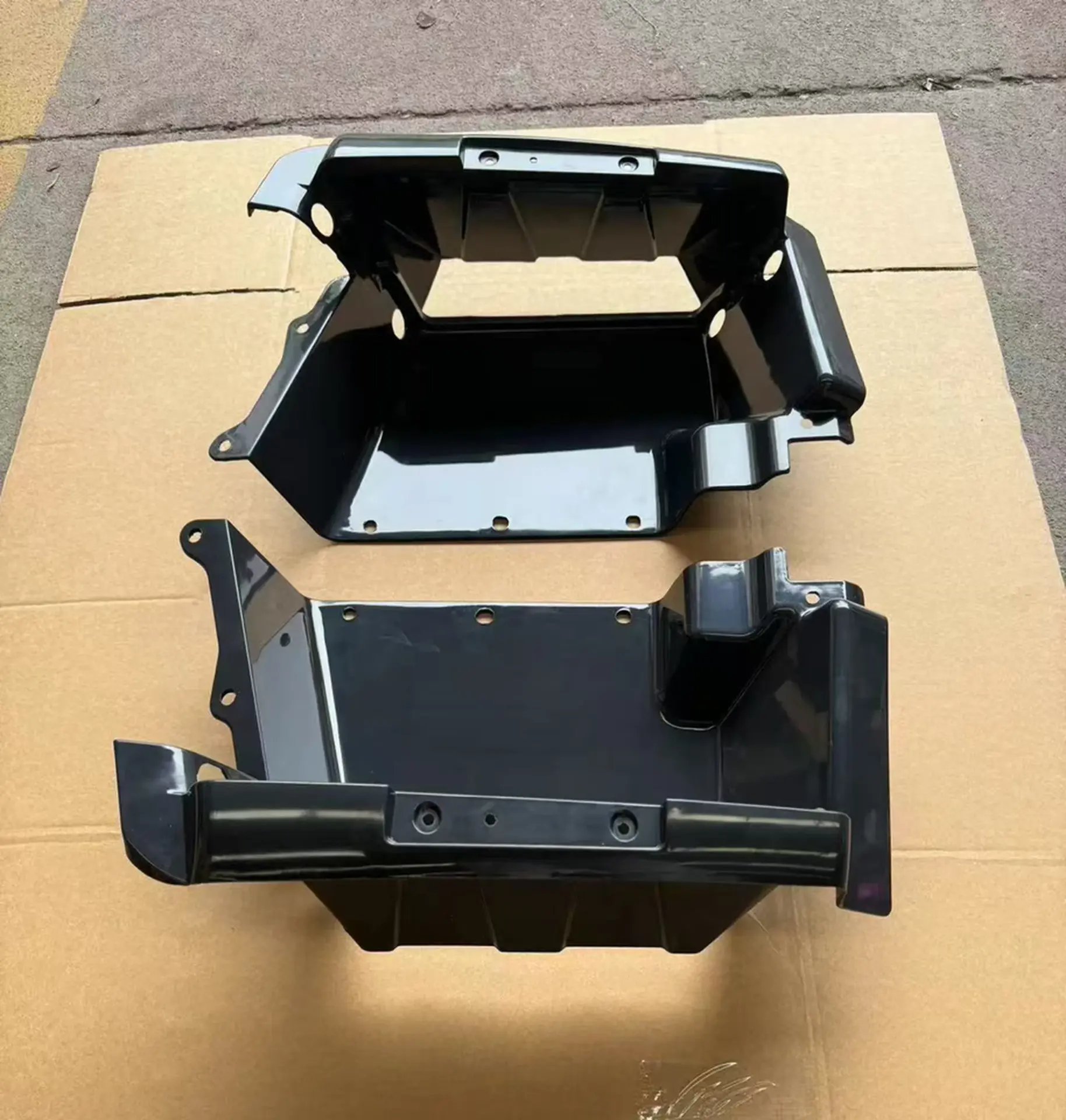 Black Plastic Step Panel for Mitsubishi FN627 / FM617