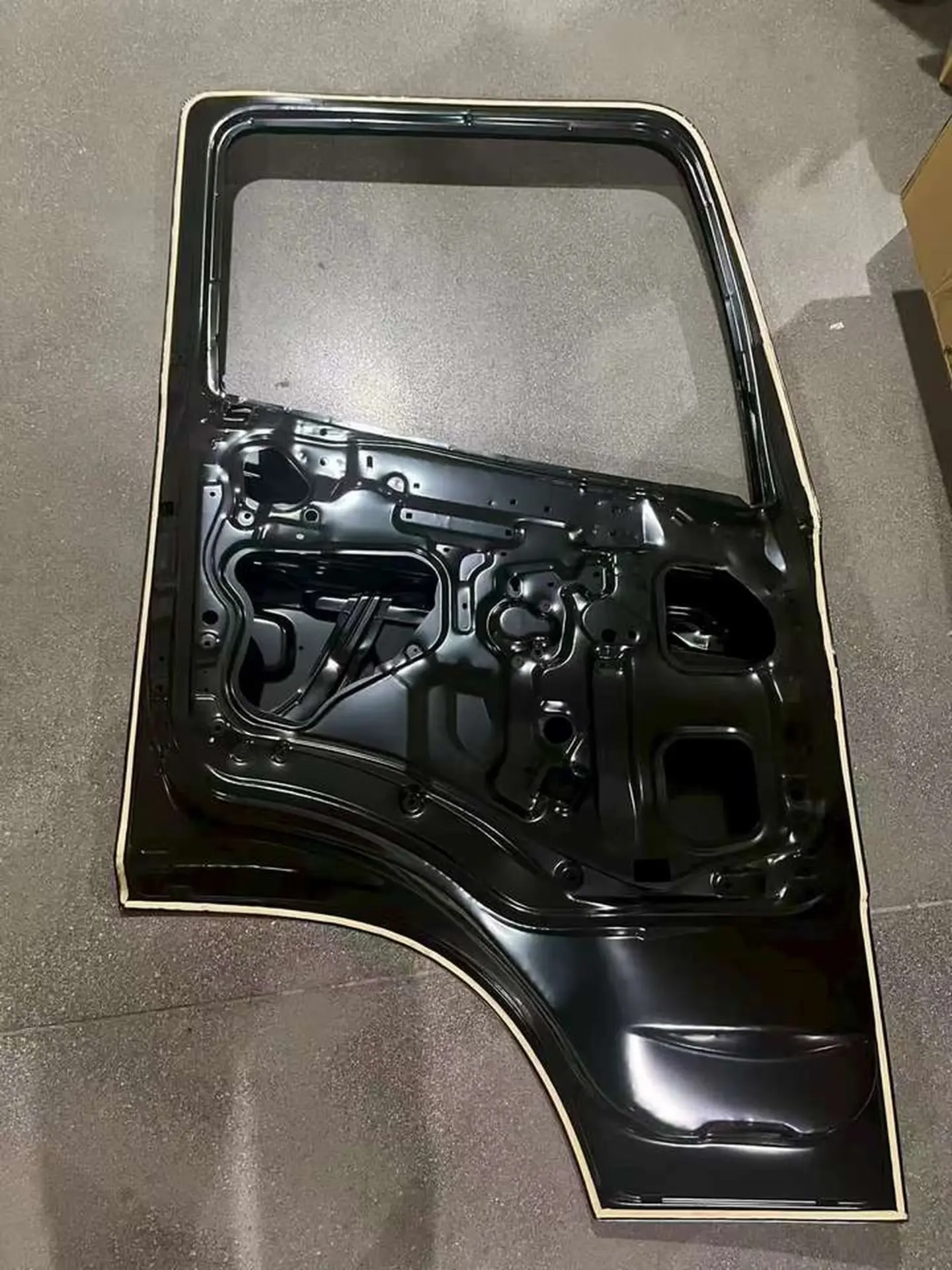 Black Metal Door for Hino Mega 500