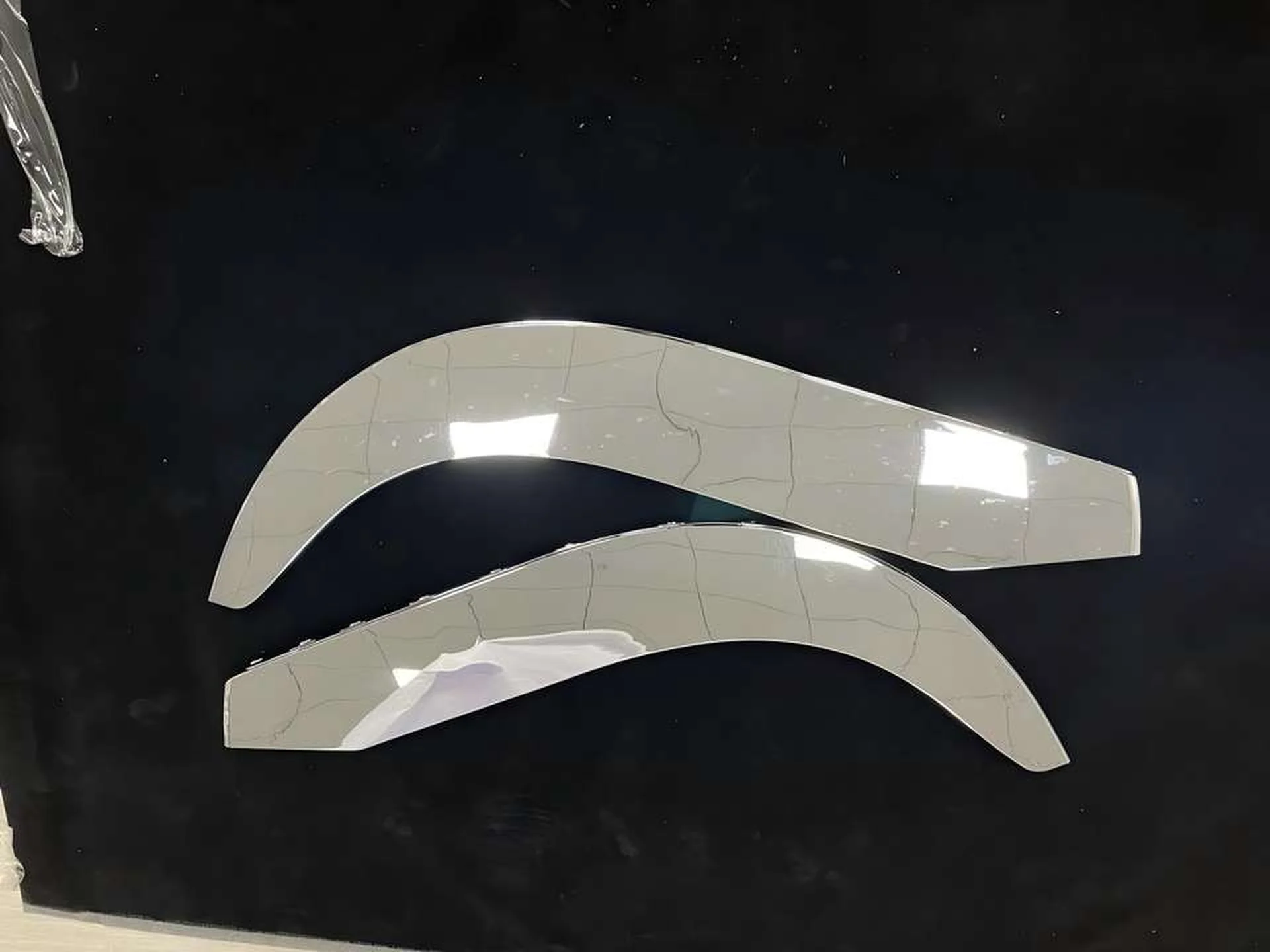 117*54CM Chrome / Black Plastic Fender / Mud Flap for Hino Mega 700