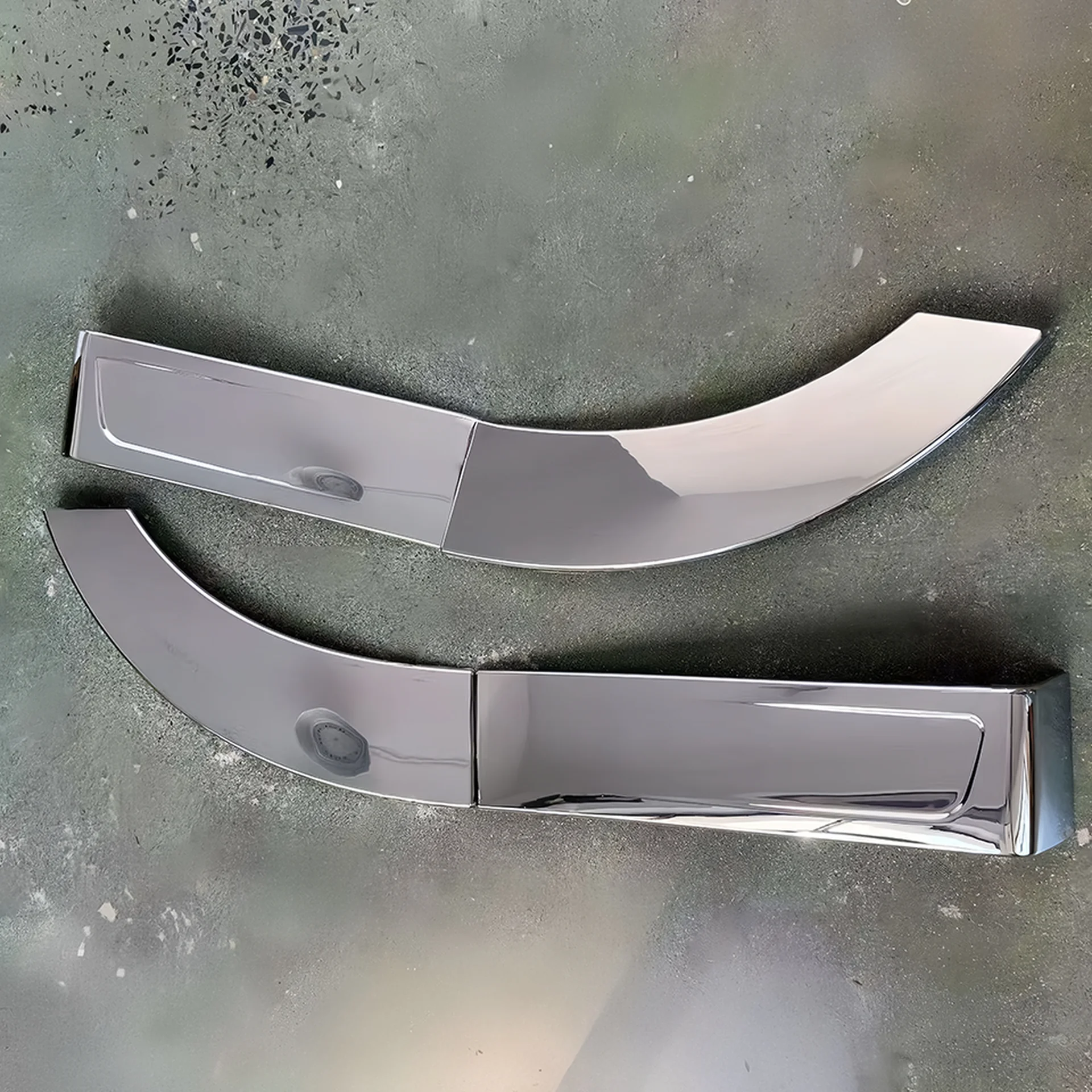 Chrome Plastic Fender / Mud Flap for Hino Mega 700