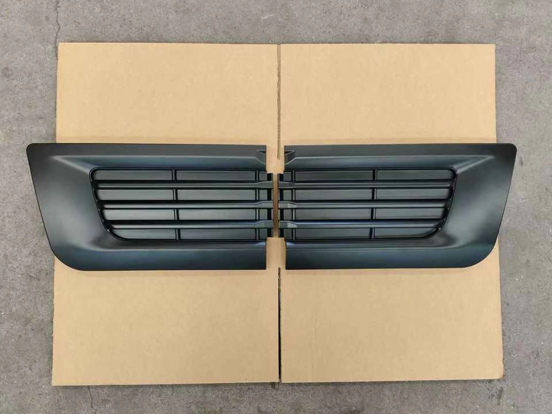 Chrome / Black Plastic Bumper for Hino Profia