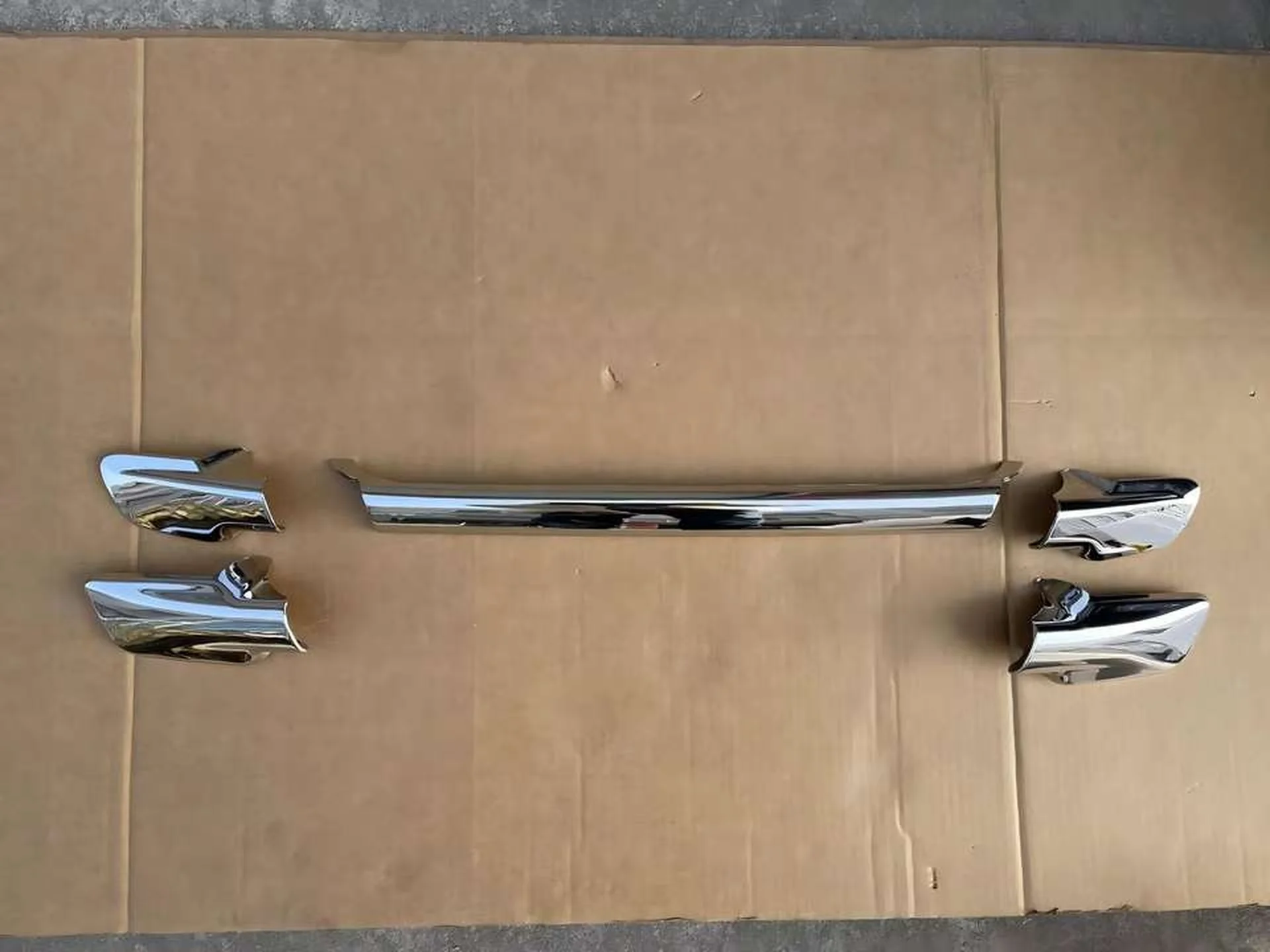65CM Chrome Plastic Front Panel / Garnish for Hino Dominator 500 / New 500