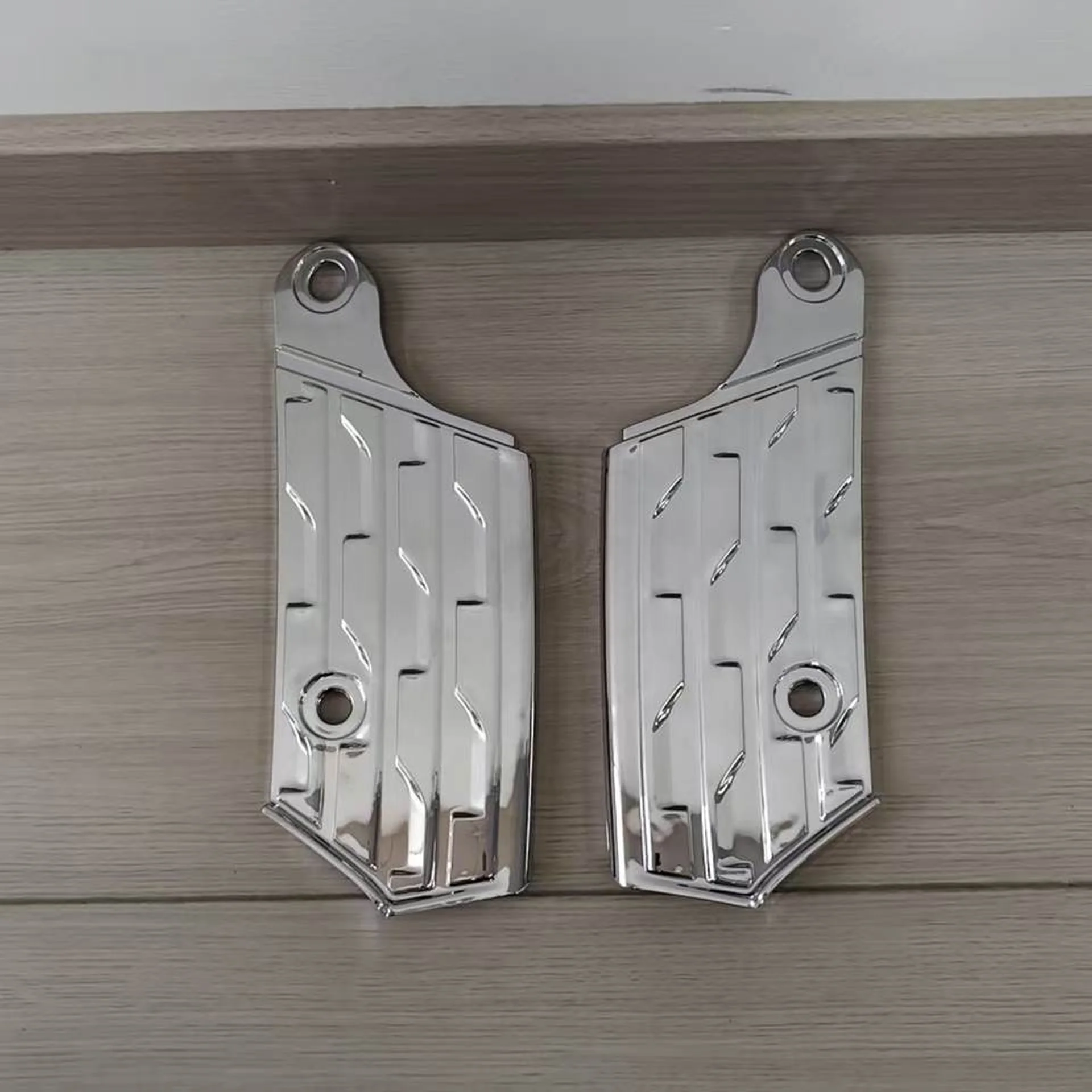 Chrome Plastic Bumper for Hino New Mega 700