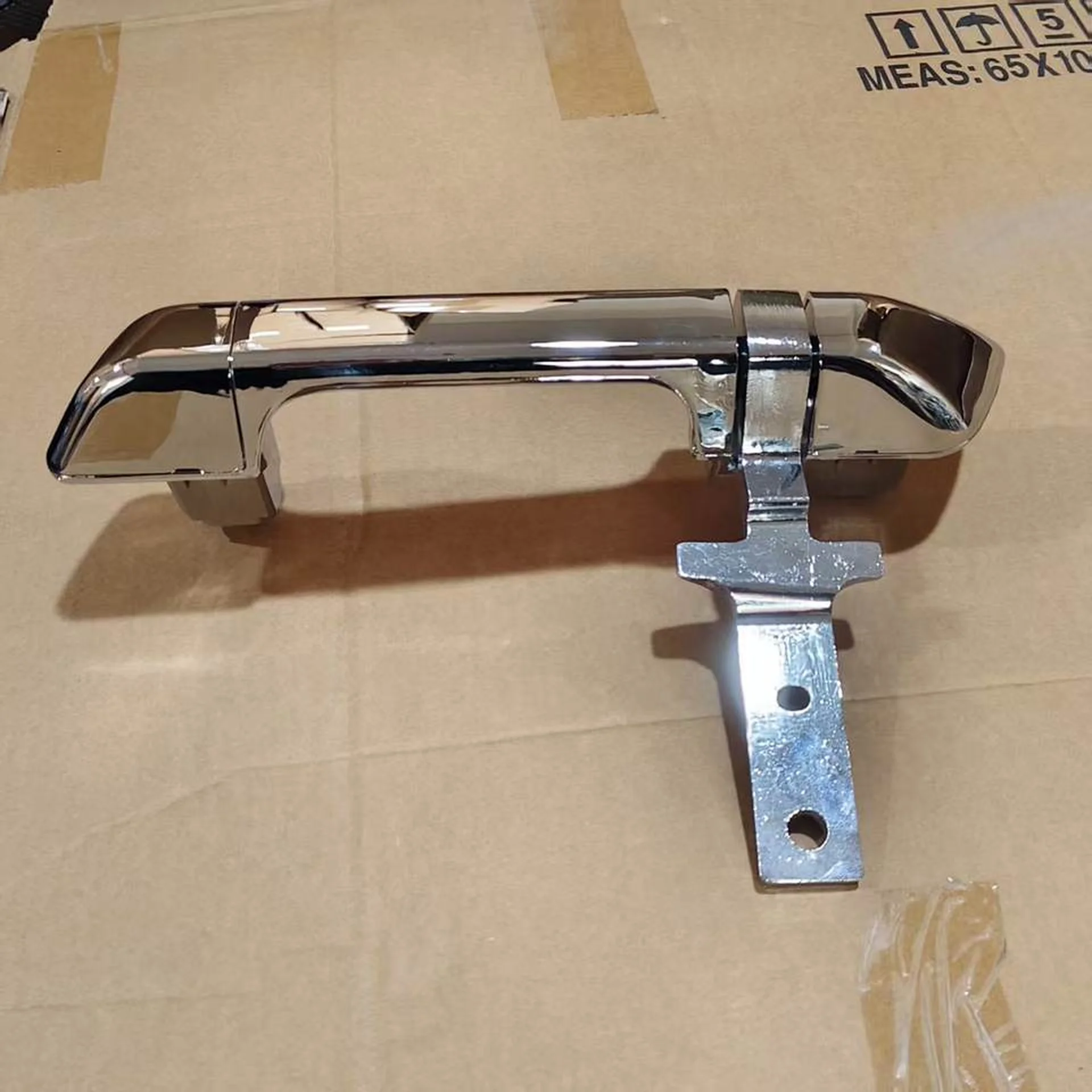 Chrome Plastic Front Panel / Garnish for Hino New Mega 700