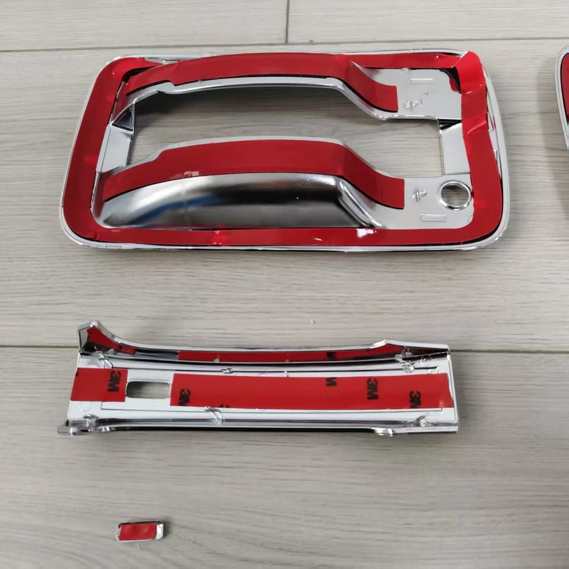 Chrome Plastic Door Handle for Isuzu New Elf 2023