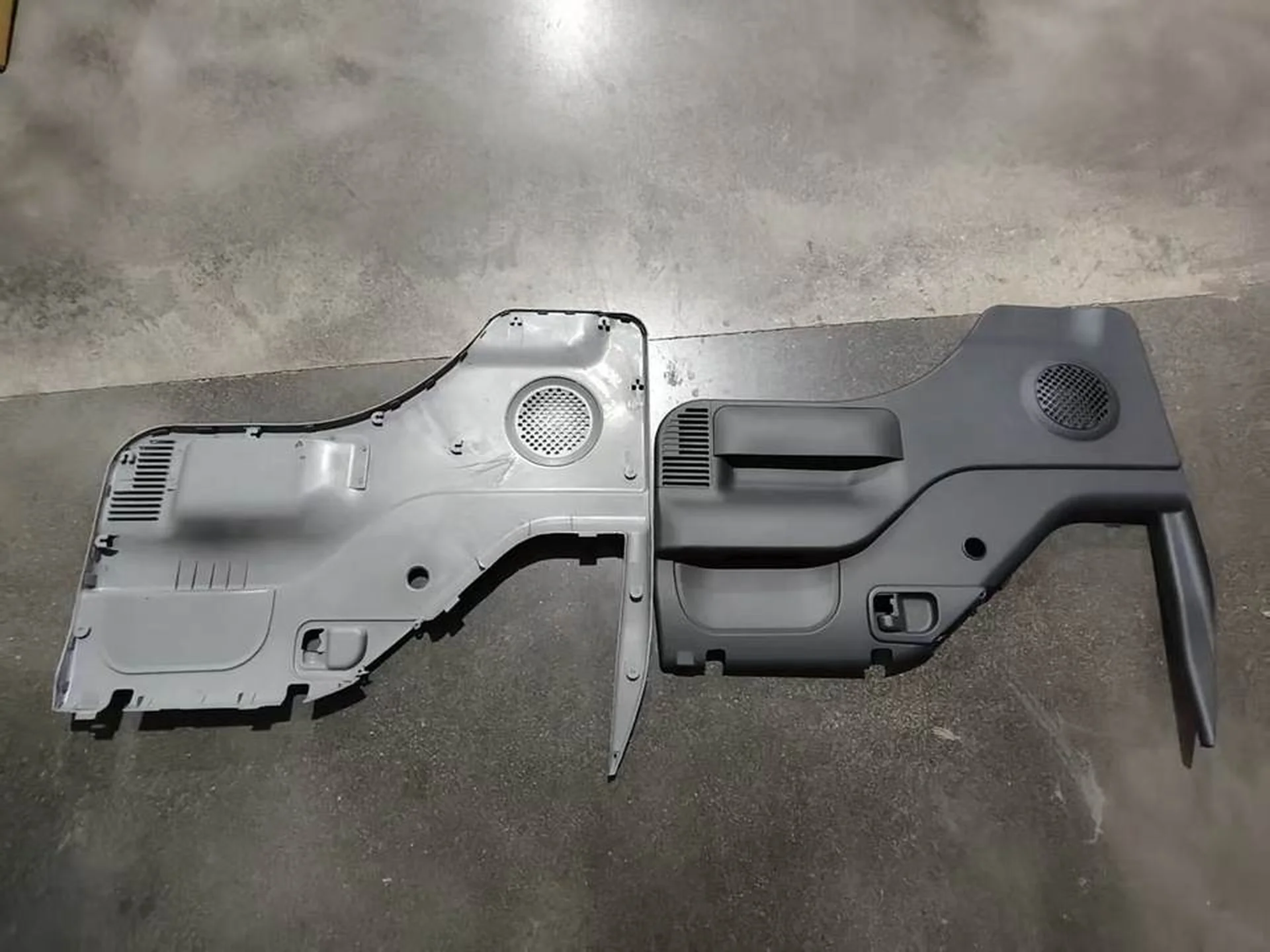Gray Plastic Door / Window Trim for Isuzu NPR 100P