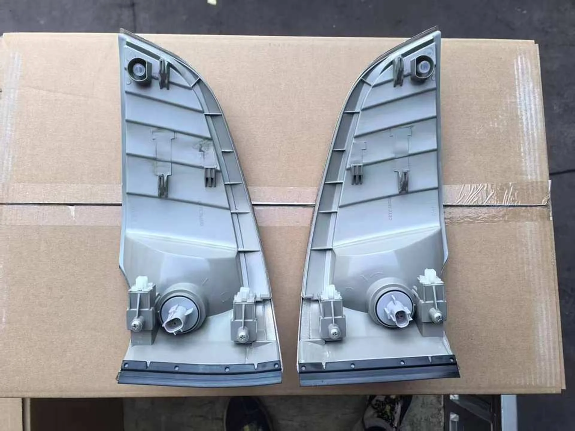 45CM Plastic Corner Lamp for Mitsubishi Canter 2007