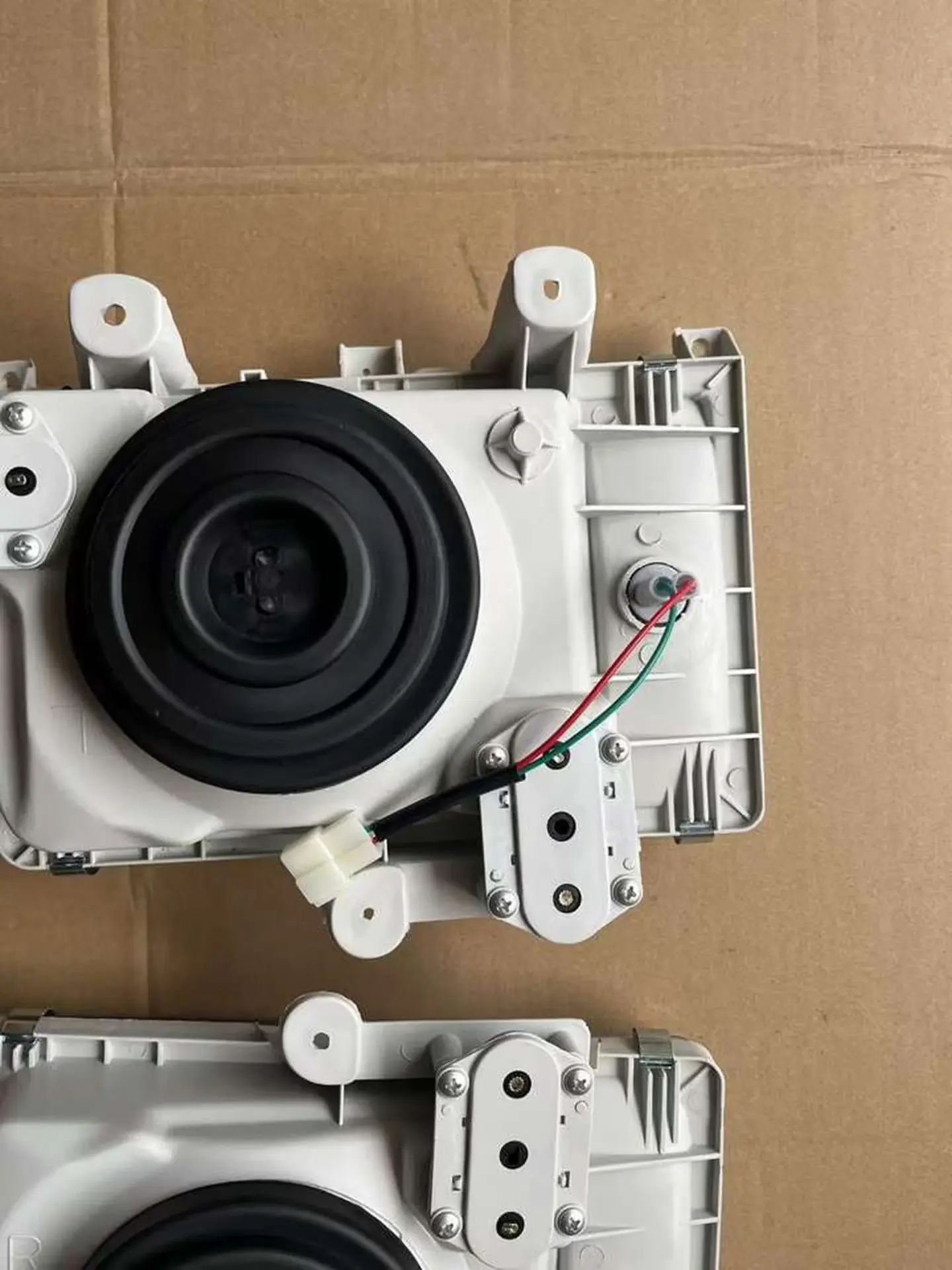 12V24V Plastic Head Lamp for Mitsubishi