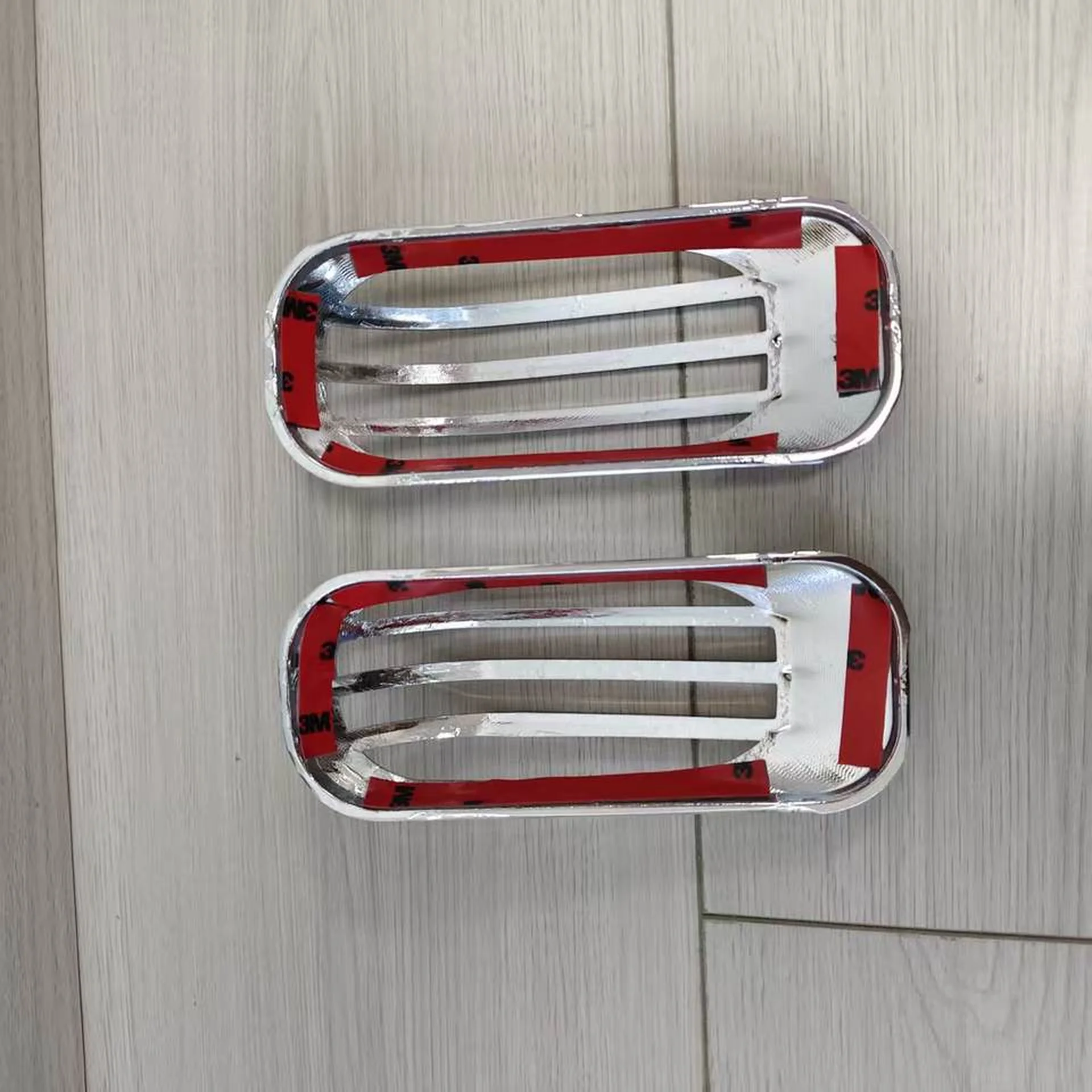 Chrome Plastic Corner Lamp for Mitsubishi Fuso 2020