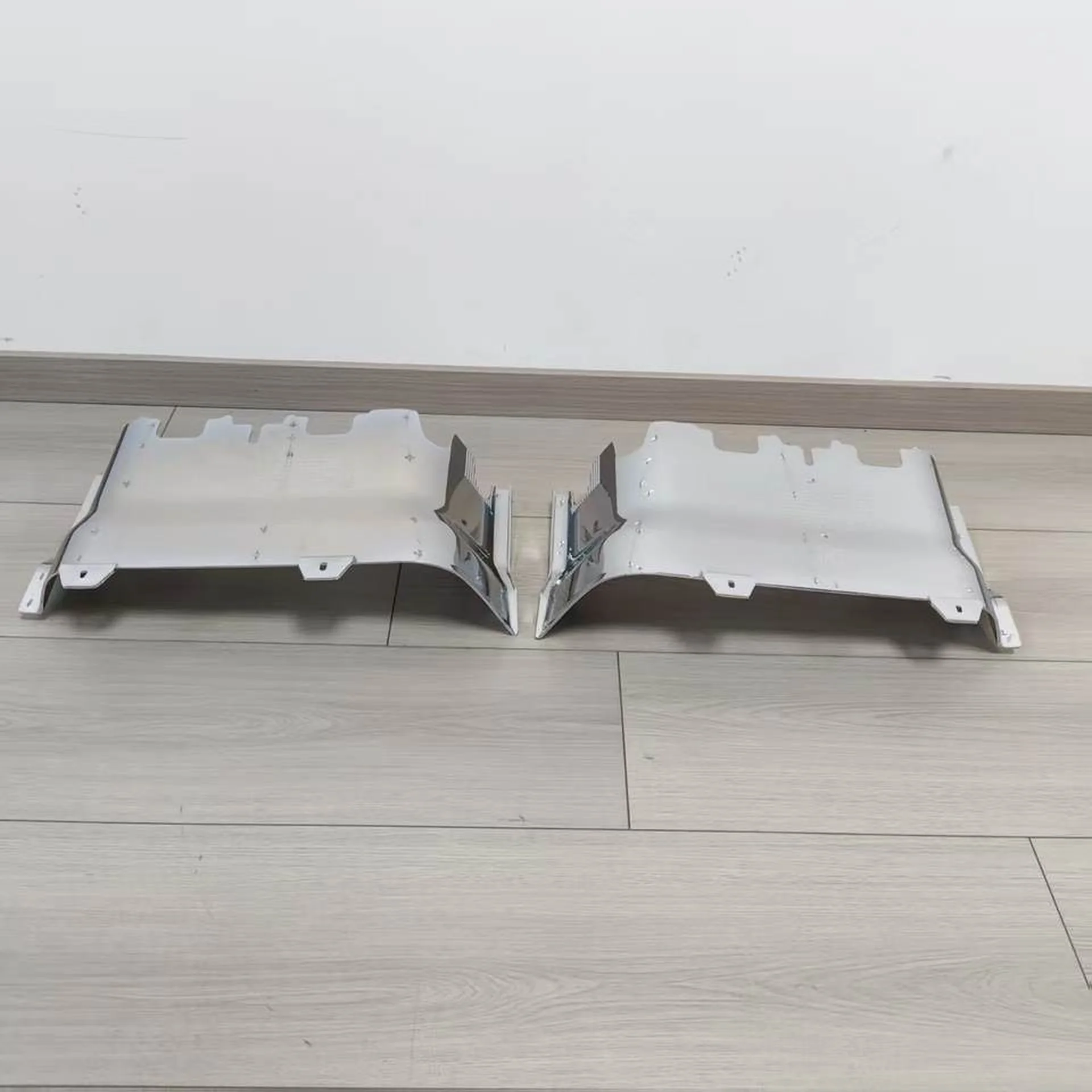 14*51CM Chrome Plastic Step Panel for Mitsubishi Fuso F380