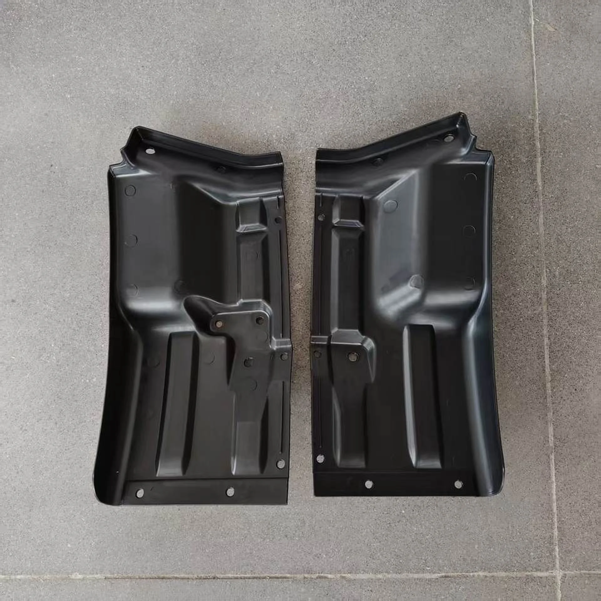 23*46CM Black / Gray Plastic Fender / Mud Flap for Mitsubishi FE647 / FE511