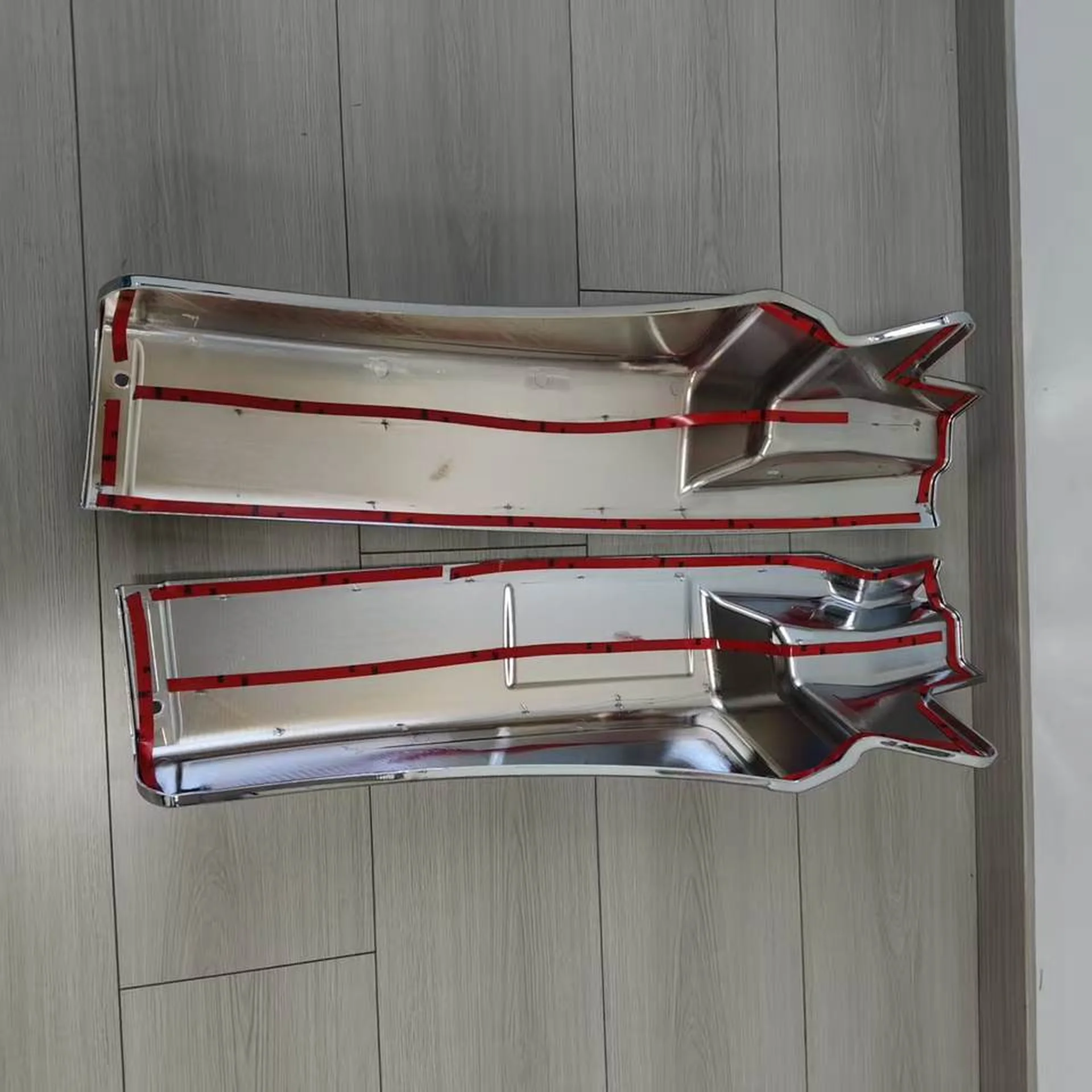 Chrome Plastic Fender / Mud Flap for Nissan UD / Quon