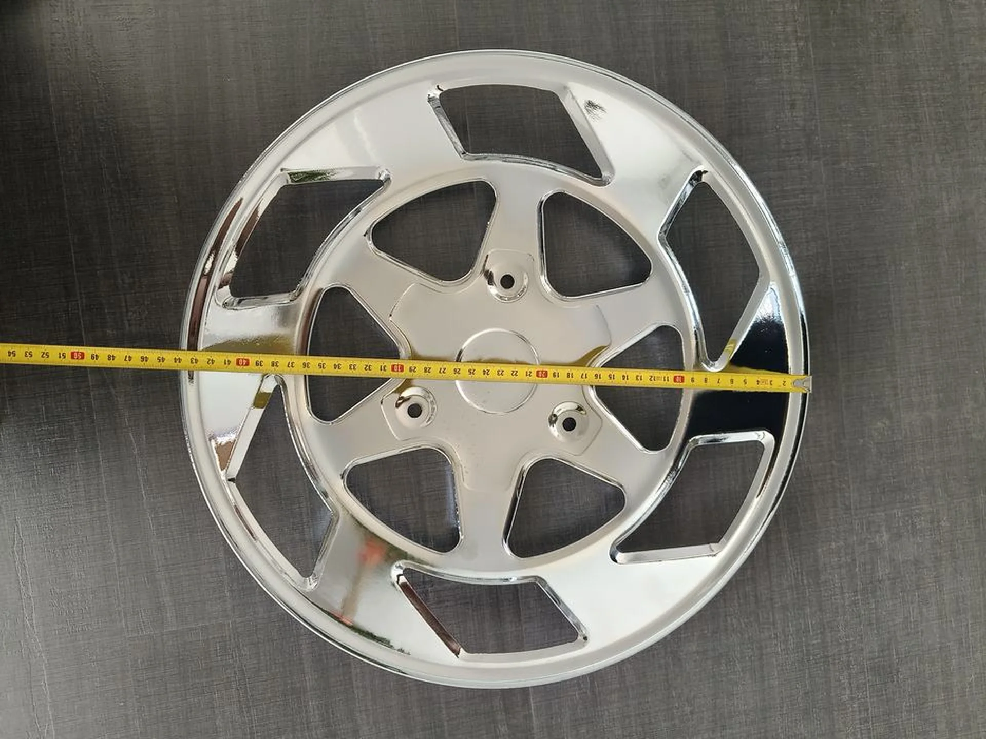 Chrome Stainless Steel / Metal Wheel Cover for Mitsubishi