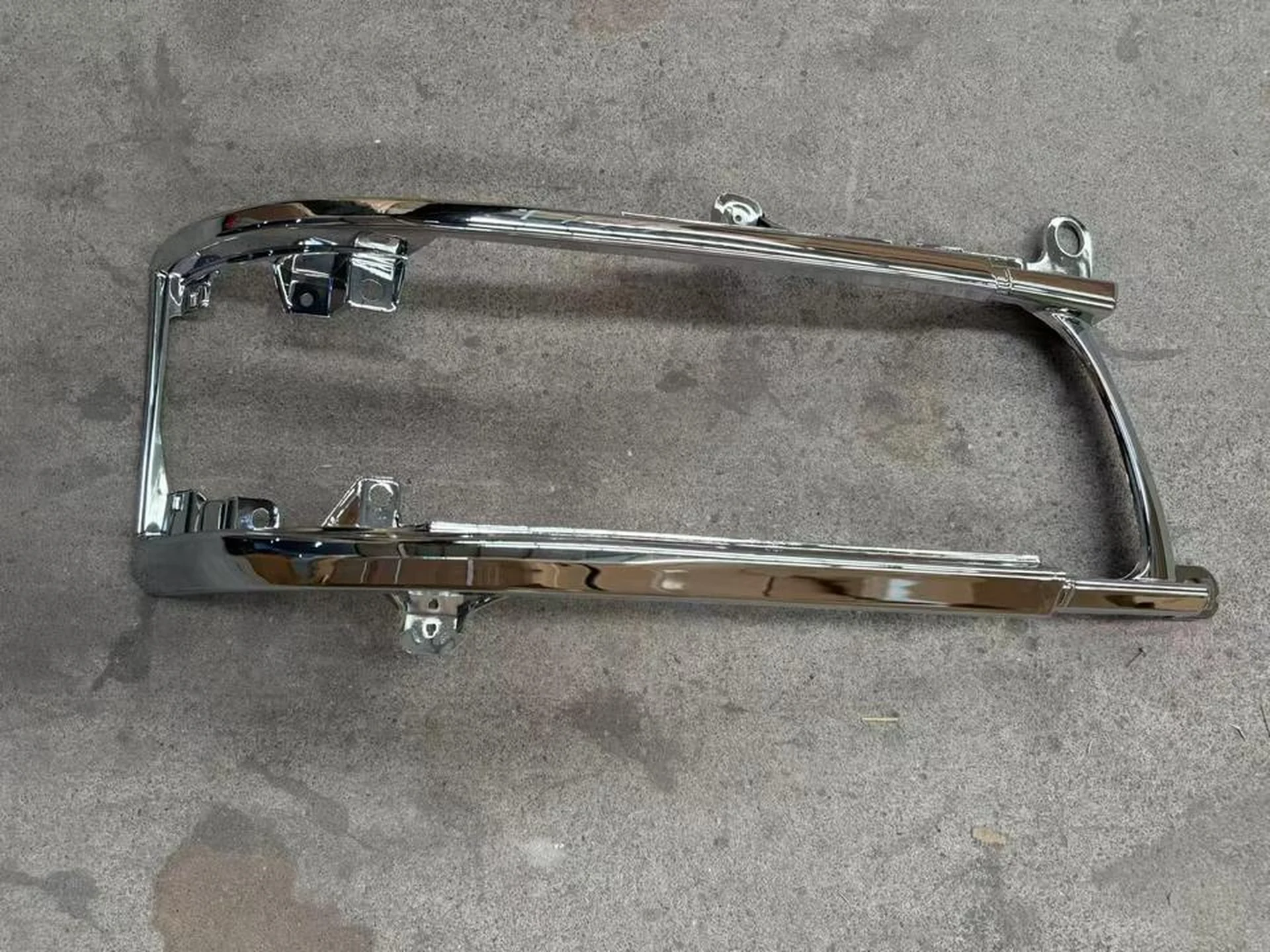 62*20CM Chrome Plastic Head Lamp for Hino Profia
