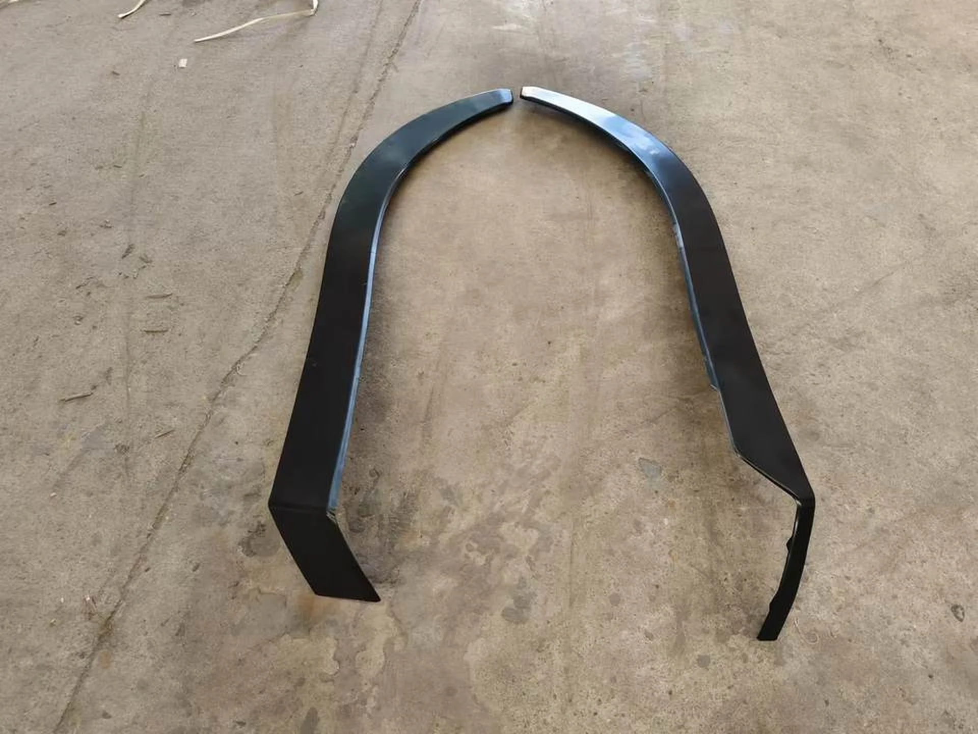 Black Plastic Fender / Mud Flap for Hino Victor