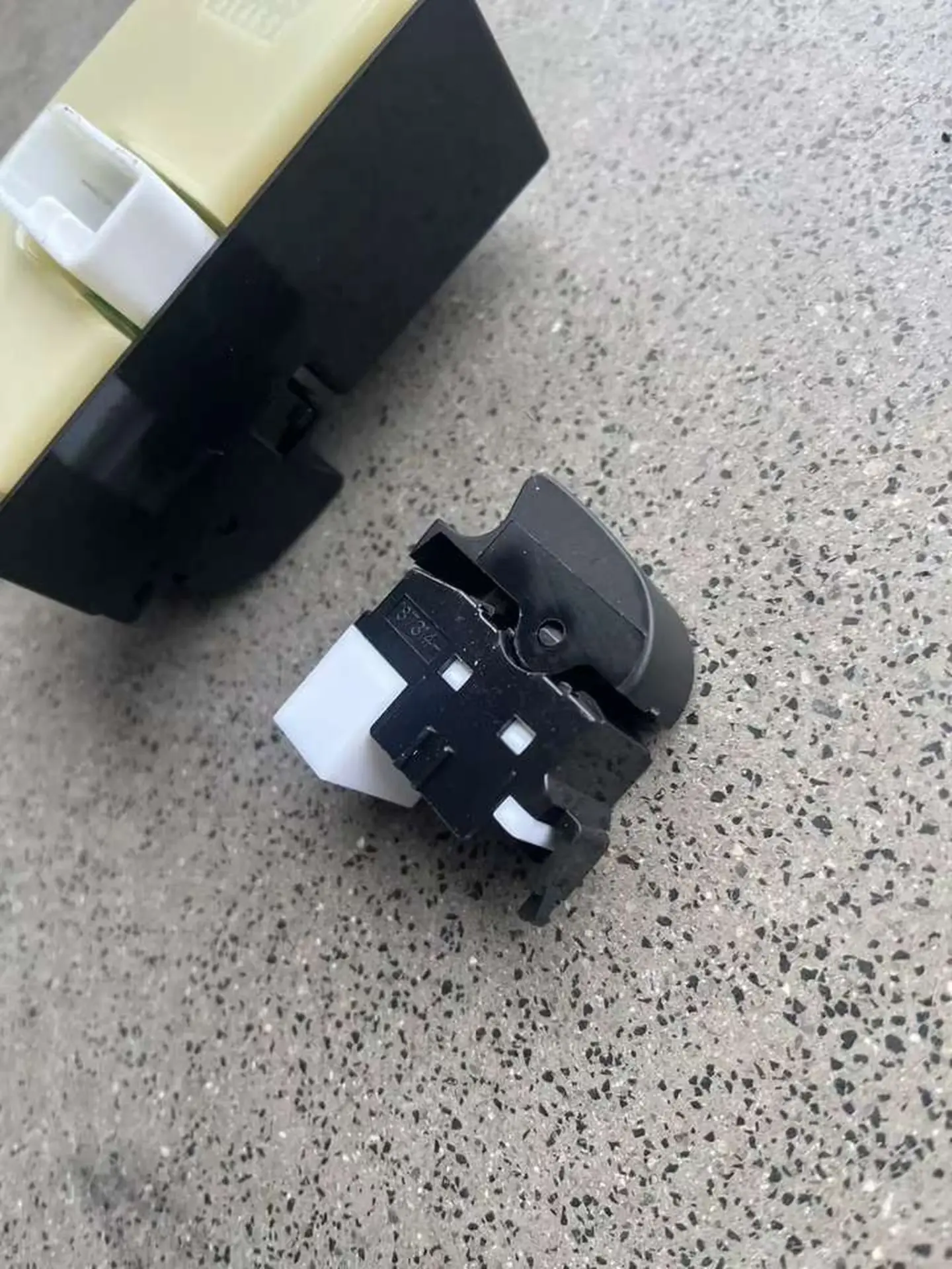 Black Plastic Dashboard / Switch for Hino Mega 500