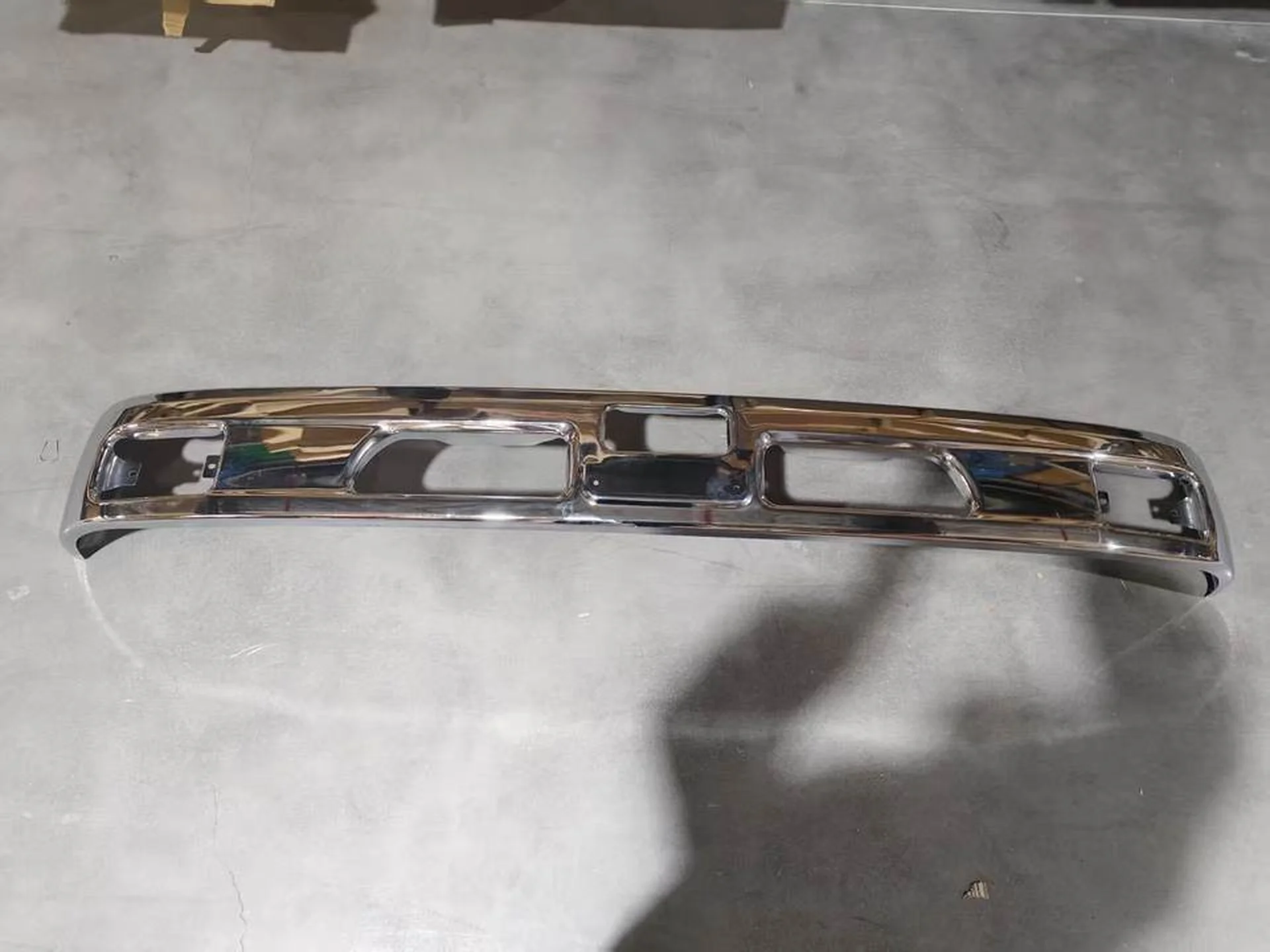 200CM Chrome Metal Bumper for Hino FB4J / FC4J